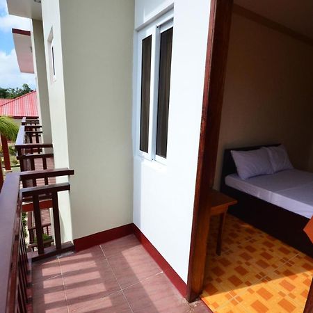 Gilin Pension House Puerto Princesa Exterior foto